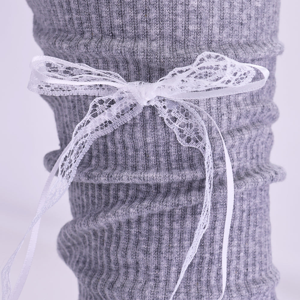 1 Pair Bow-tie patterned stockings, women's long stockings with a unique ballet-style footbed, JK style knee-high bobby socks