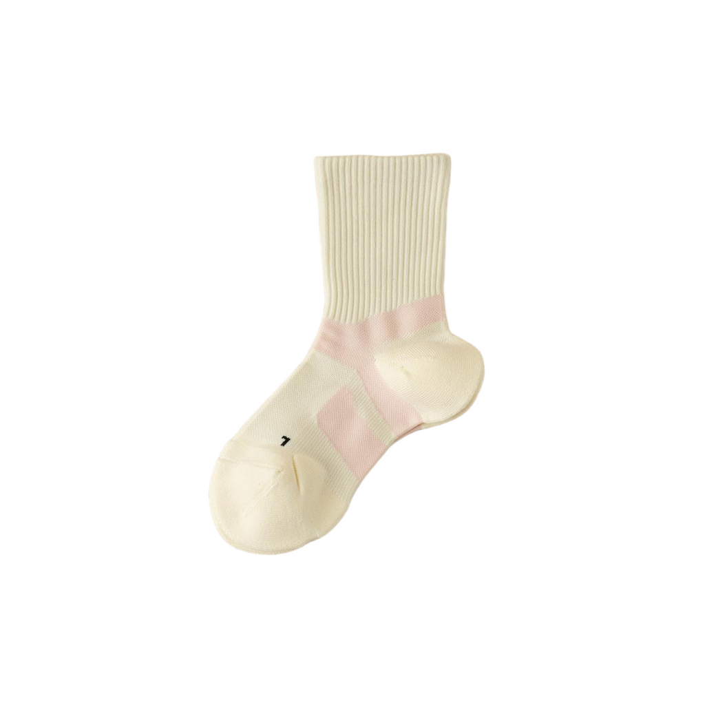 Cottony, lightweight, comfortable, and color-blocked women's mid-length socks