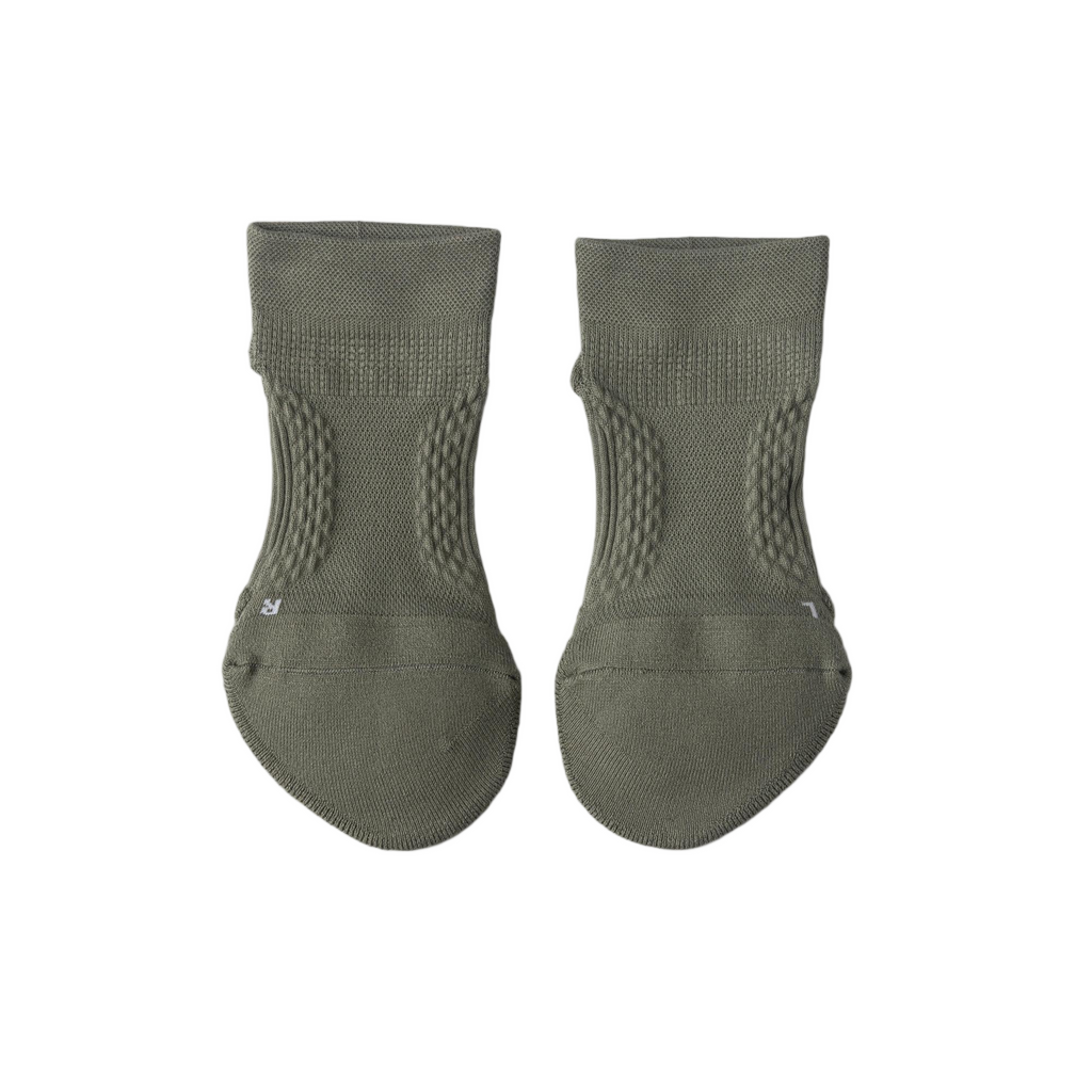 Cotton loop sports running men's short socks - breathable and comfortable